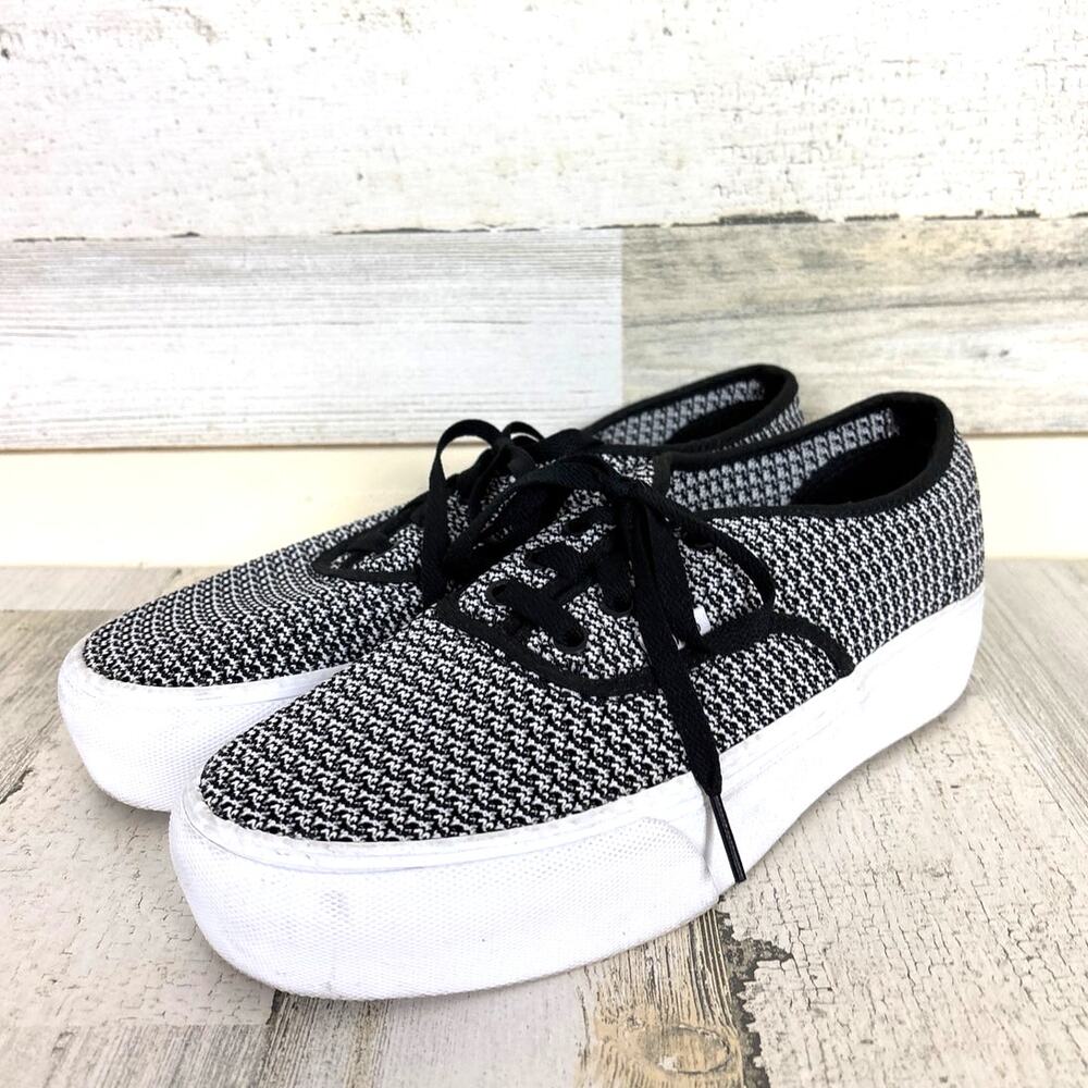 Vans Womens 10.5 Authentic Platform 2.0 Black White Canvas Sneaker Casual NEW